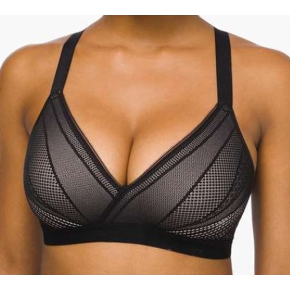 Lululemon Womens 36DD Awake to Lace Bra Black Beige Wire Free Crossover Sexy 36E